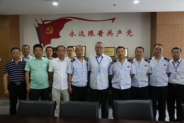 以“双建双促”为纽带，促税企紧密联合 ——西安新城区国税局中山门所莅临四腾环境调研